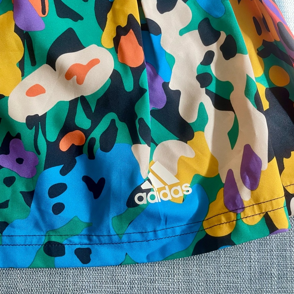 NWT Adidas Multicolor Print Athletic Skort with Integrated Shorts